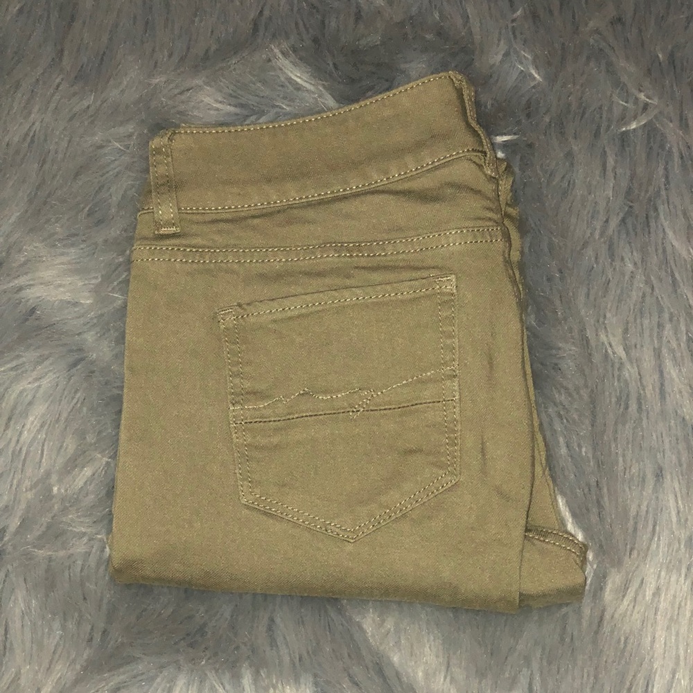 Green skinny jeans